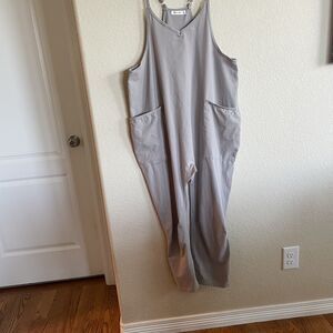 OUFEIYA Jumpsuit Harem‎ Overall With Pockets Light Grey Sz Large NWOT
